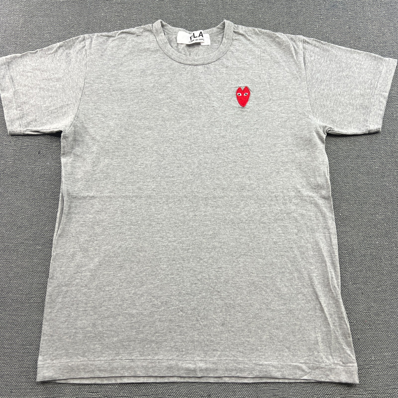 CDG COMME des GARCONS Mens T-Shirt XL Gray Japan Hearth Tee Play