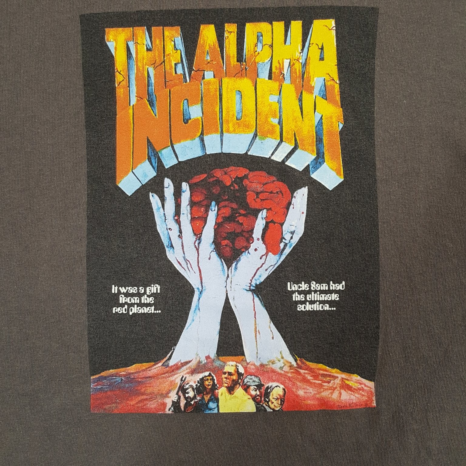 Gildan The Alpha Incident T-Shirt Men's Gray Large Graphic Sci Fi Horror gallery
