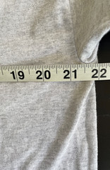 SPONGE BOB SQUARE PANTS Single Stitch T Shirt 2001 Made In USA Men’s M Gray