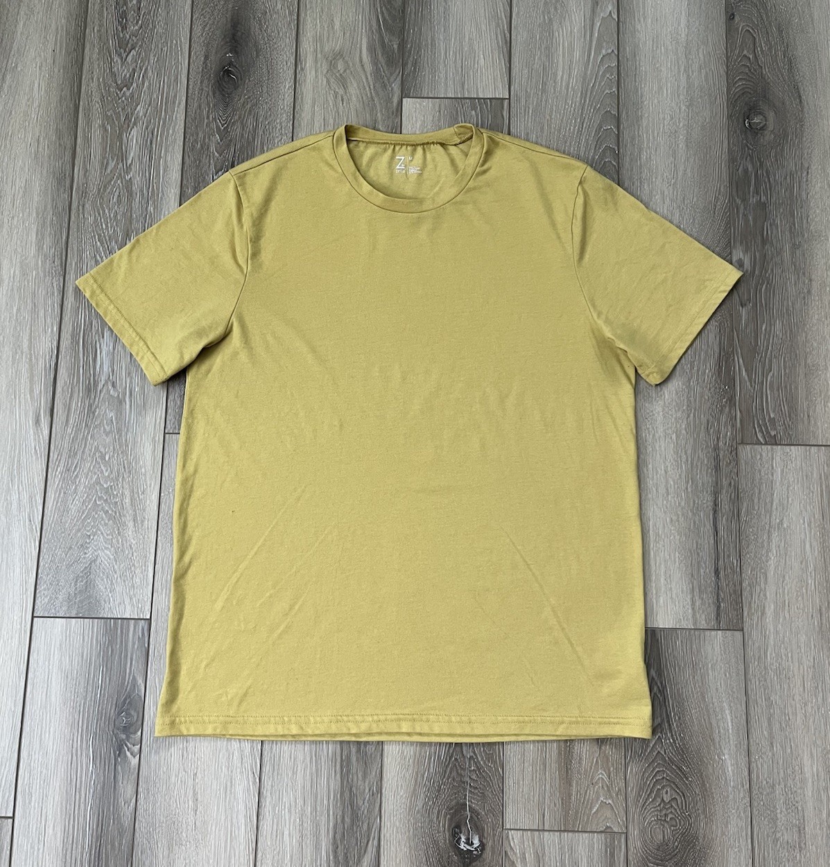 Z By Zella Yellow Crewneck Short Sleeve Tee Mens Sz Medium Polyester Blend
