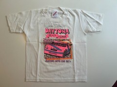 Autographed Richard Petty 1990s vintage Nascar Daytona Beach T-shirt Made In USA