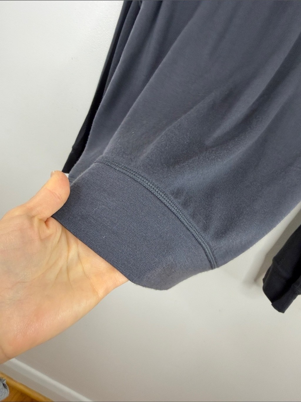 Unbound Merino Shirt Mens XXL Dark Gray Merino Wool Jersey Long Sleeve Crew gallery