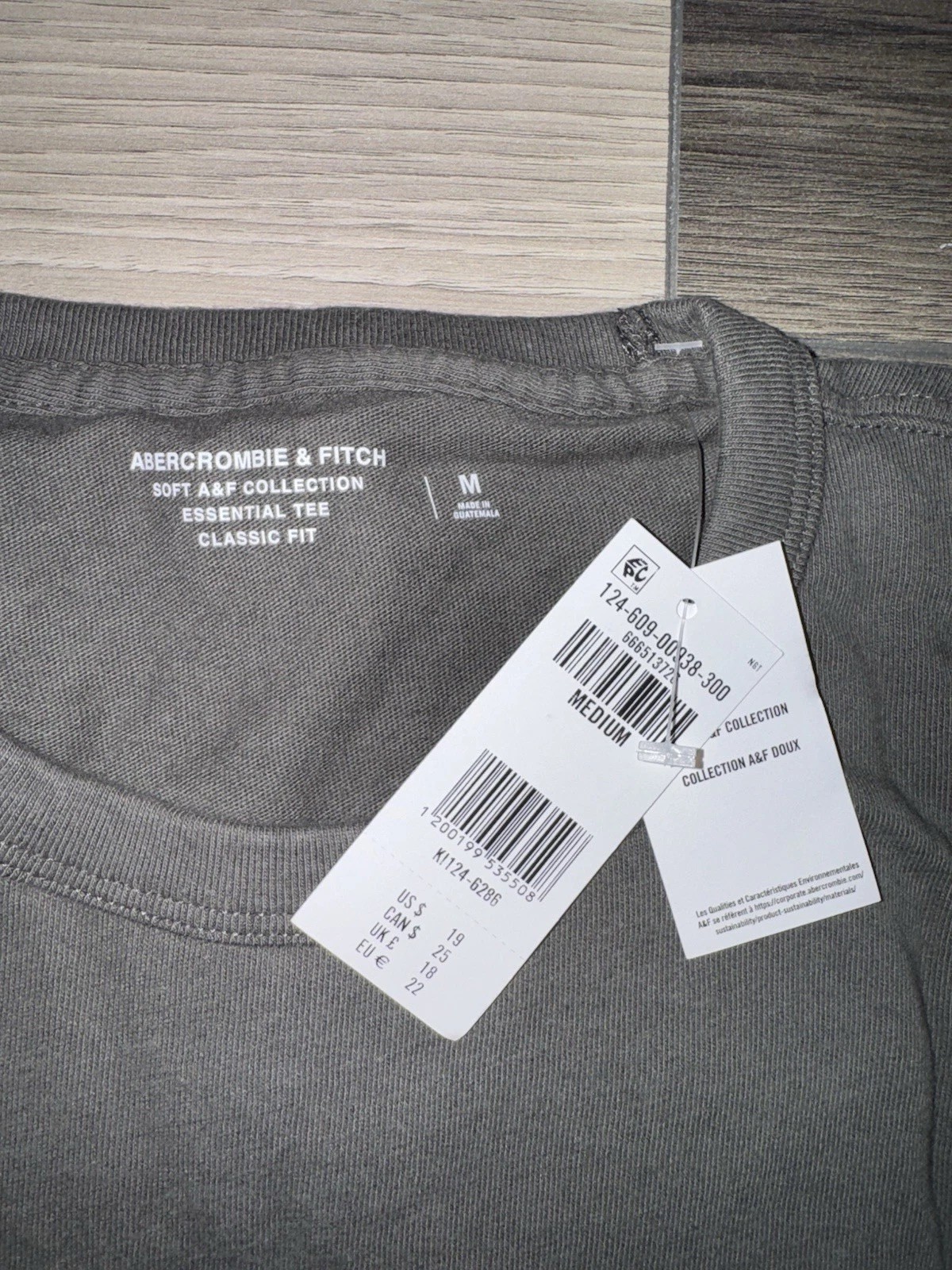 Abercrombie & Fitch Classic Essential Tee Men's M Dark Green Crew Cotton Knit gallery