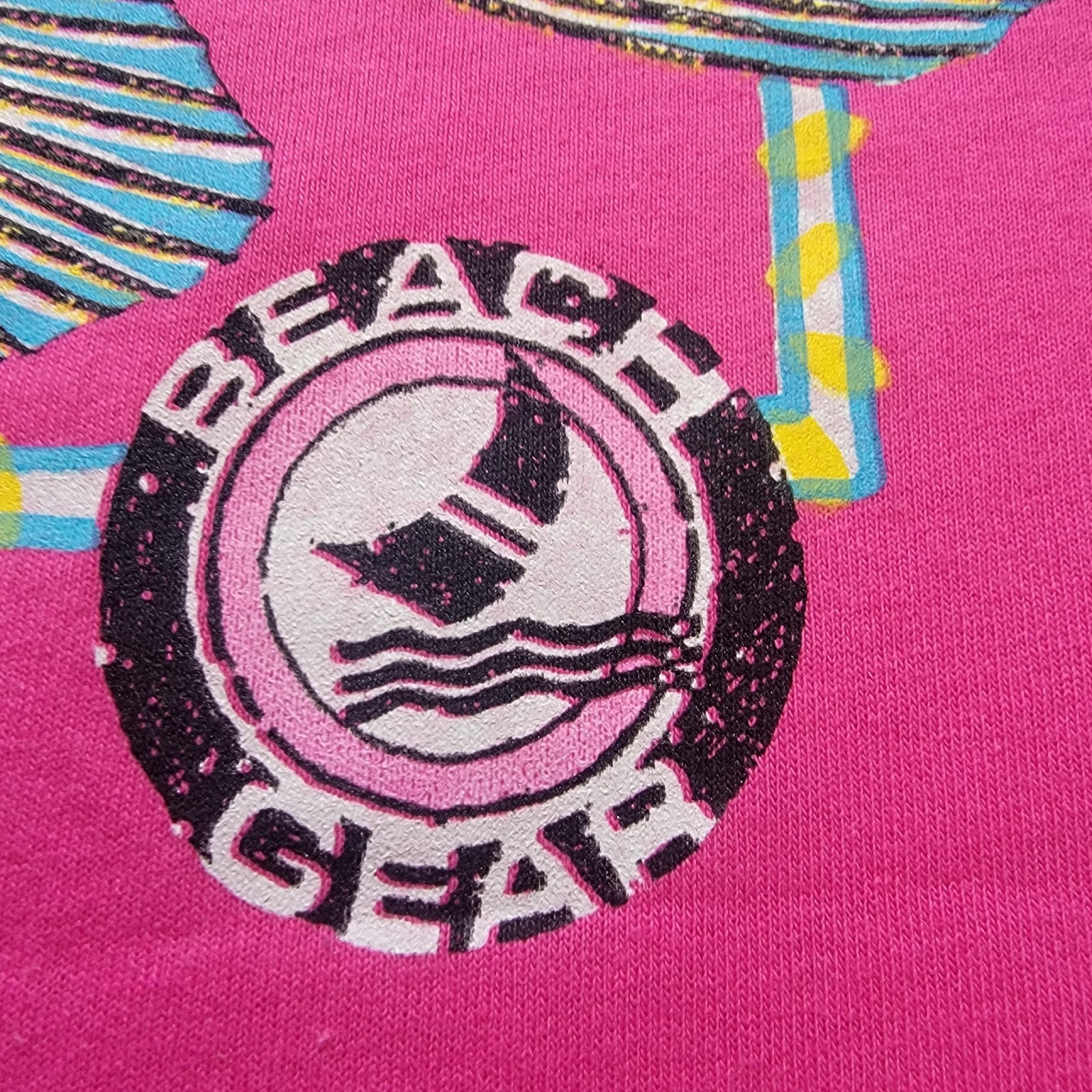 Vintage Beach Gear T Shirt Mens Medium Pink Colorful Fish Graphic Single Stitch gallery
