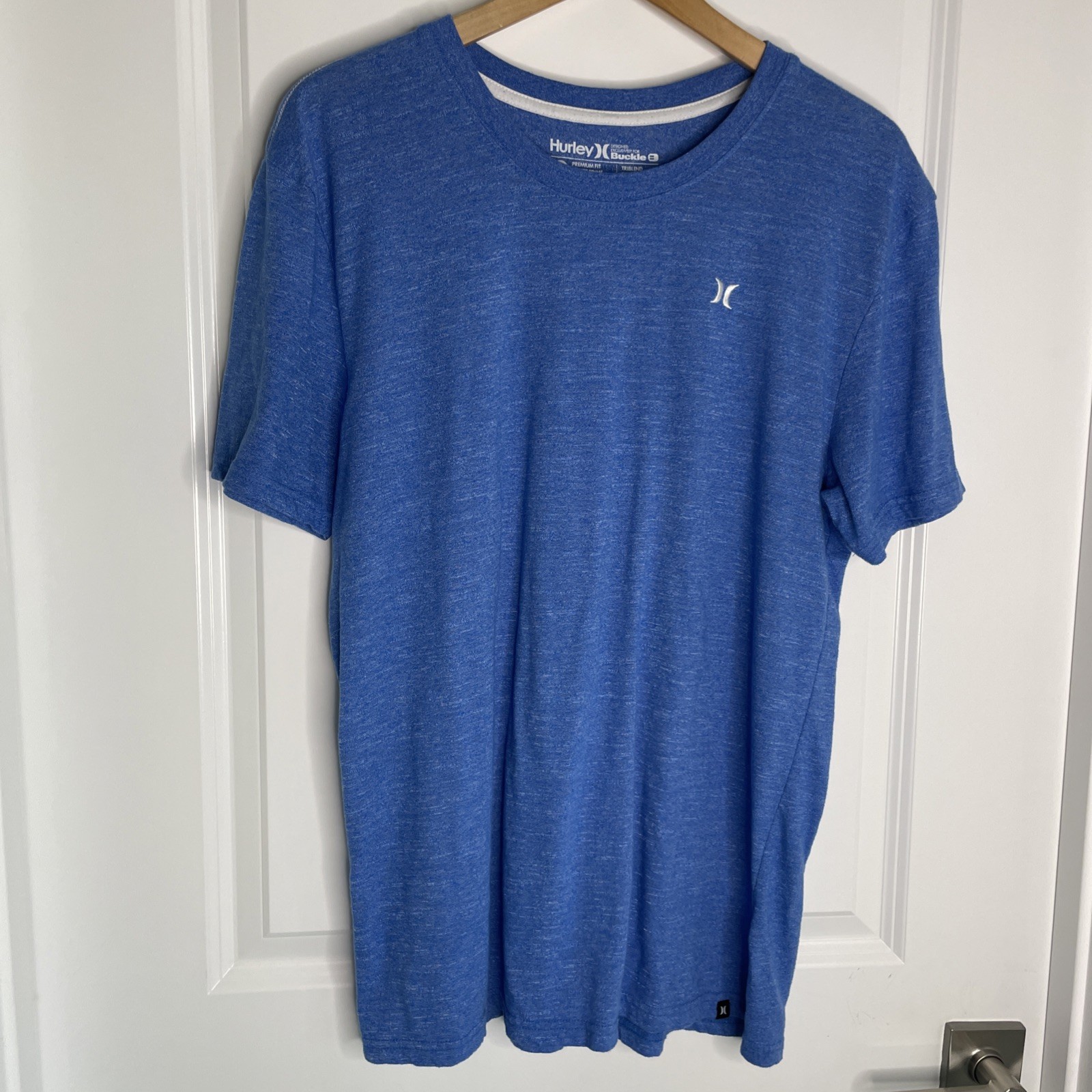 HURLEY Mens Tee| Ice Blue | Buckle Large gallery