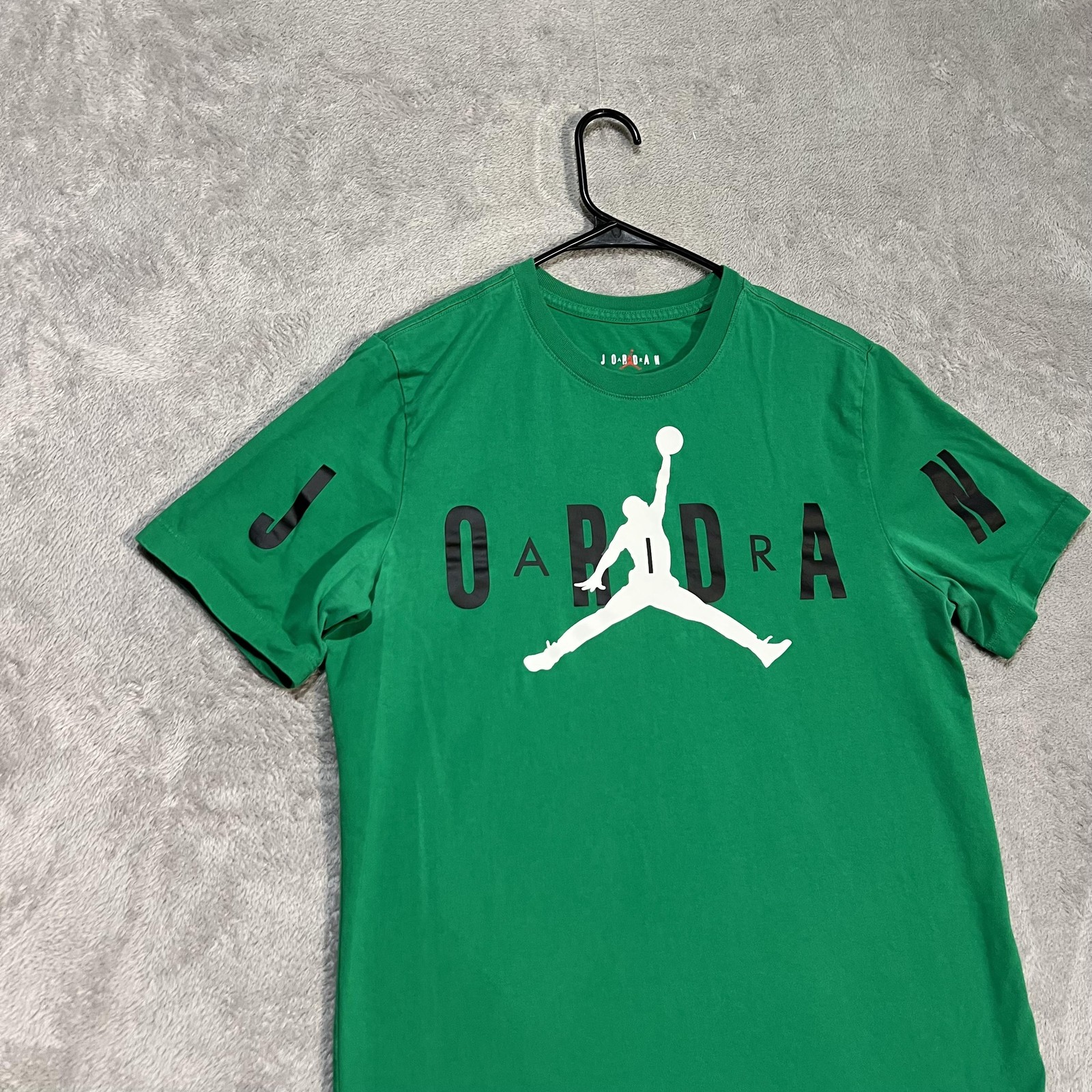 Jordan Shirt Mens Medium Green Jumpman JORDAN Graphic Tee T-Shirt Basketball gallery