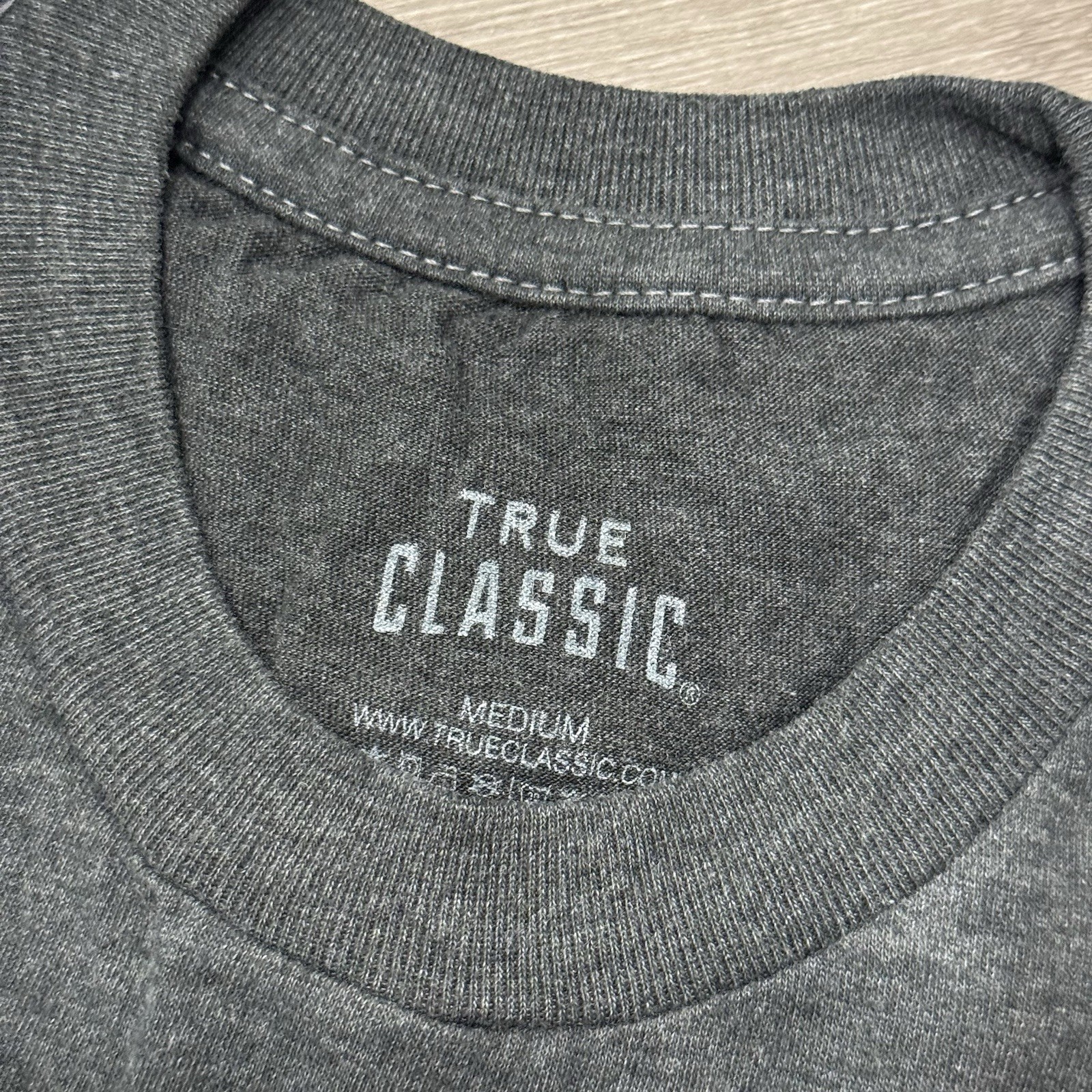 True Classic Men's Medium T-Shirts Gray Brand New Lot Of 2 gallery