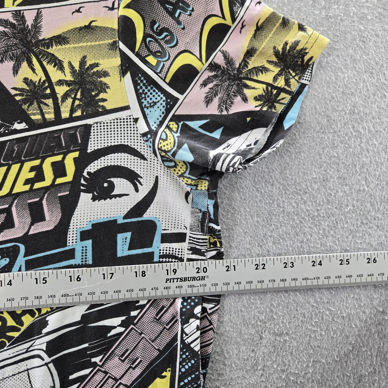 GUESS Men Shirt L Black Graphic Comic Graffiti Panels Tee Logo Short Sleeve gallery