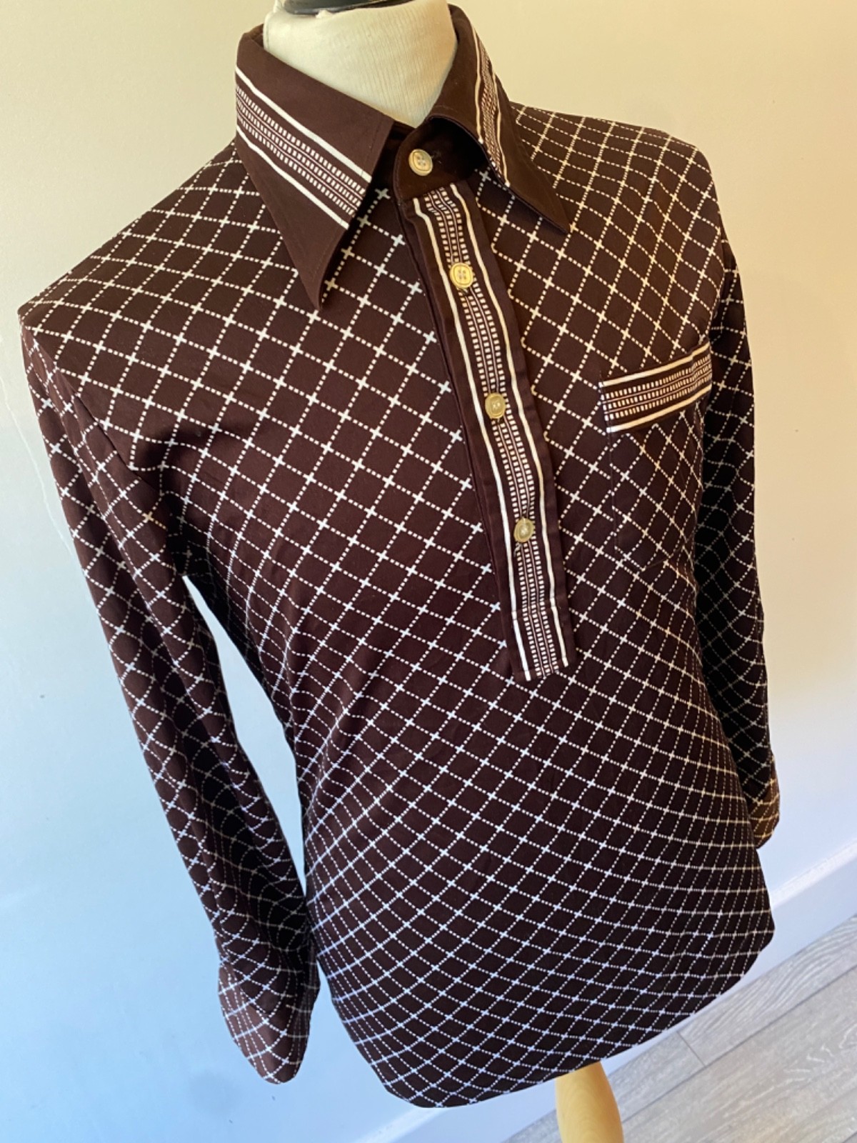 RARE mens 70s Vintage Brown check Dagger Collar Popover long sleeve Shirt 38" gallery