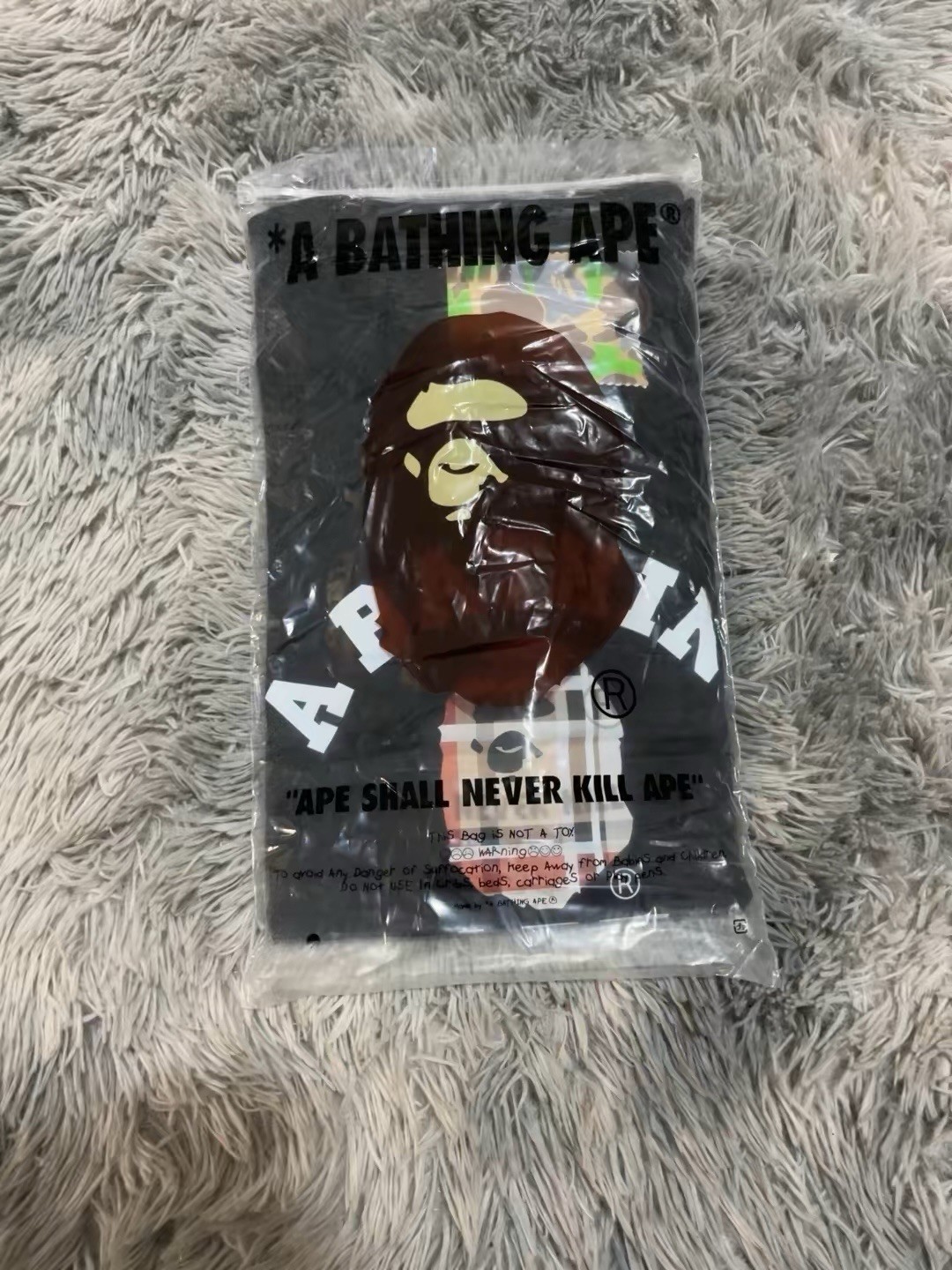 A Bathing Ape BAPE Black Ape Head Logo Graphic Tee Cotton Crew Neck Men's M gallery