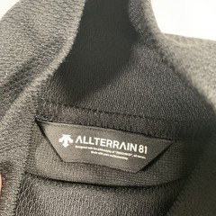 Descente Allterrain 81 Mock Neck Long Sleeve T-Shirt Mens Small Oversized