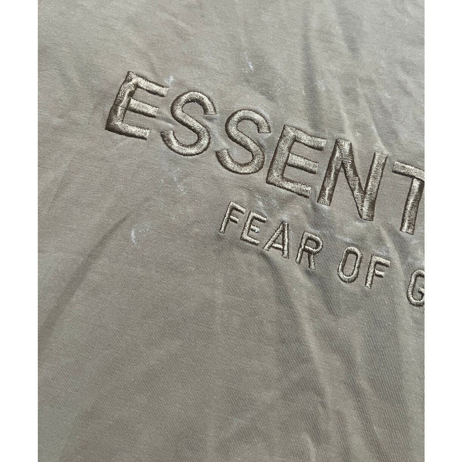 Essentials Inspired Fear of God FOG Tan Text T Medium Shirt *Minor Stains* gallery