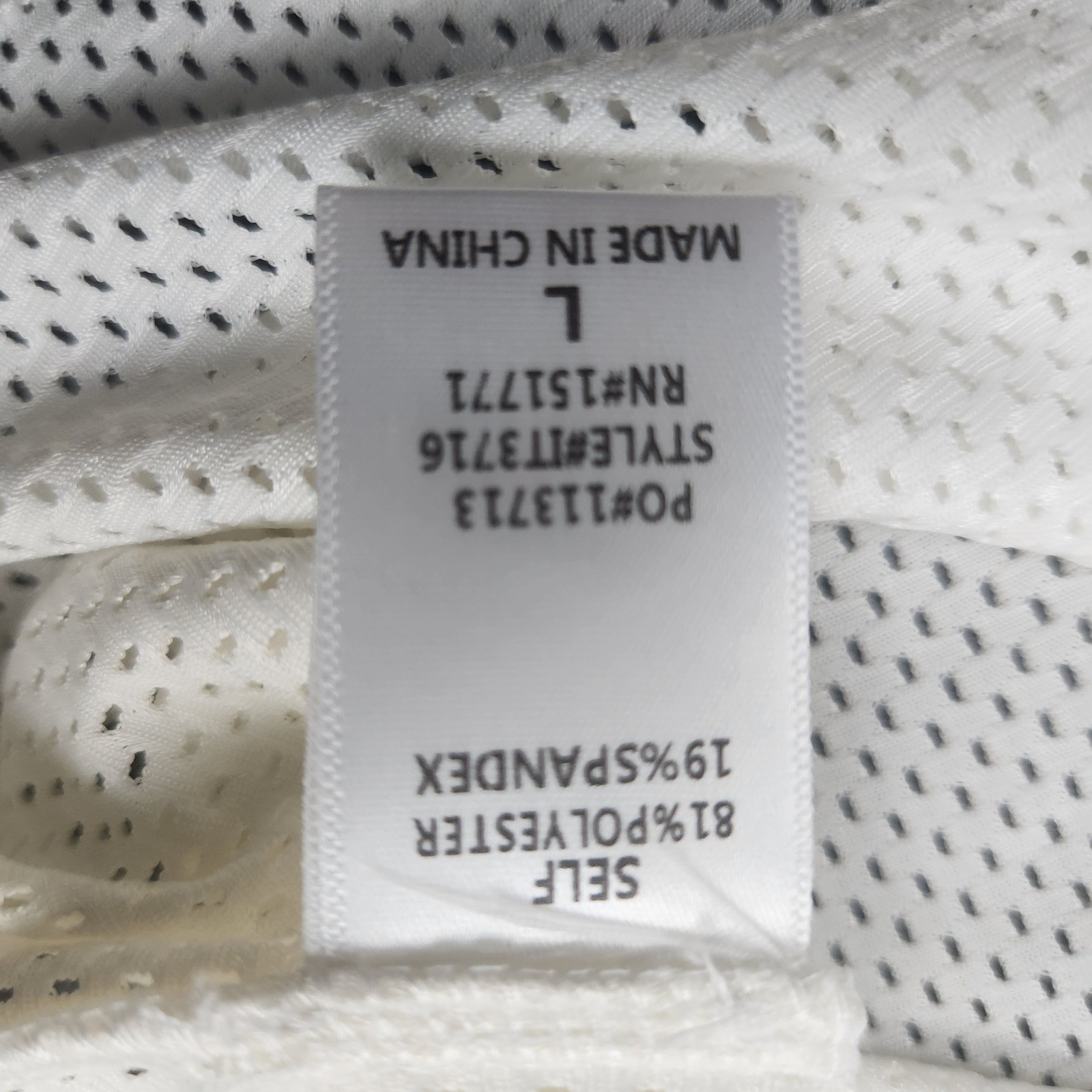 Le Lis White Mesh V-Neck Jersey Graphic 98 Top IT3716 Mens Large NEW gallery
