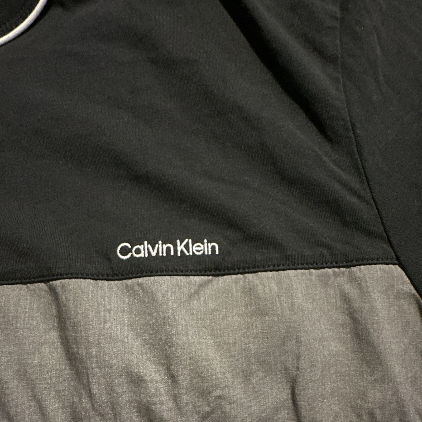 Calvin Klein Men's Colorblock Crew Neck Logo T-Shirt Short Sleeve XXL Black/Gray gallery