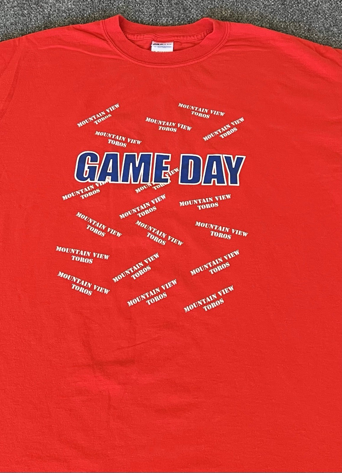 Mountain View T Shirt Red Allover Spellout Print “Game Day” Mens XL gallery
