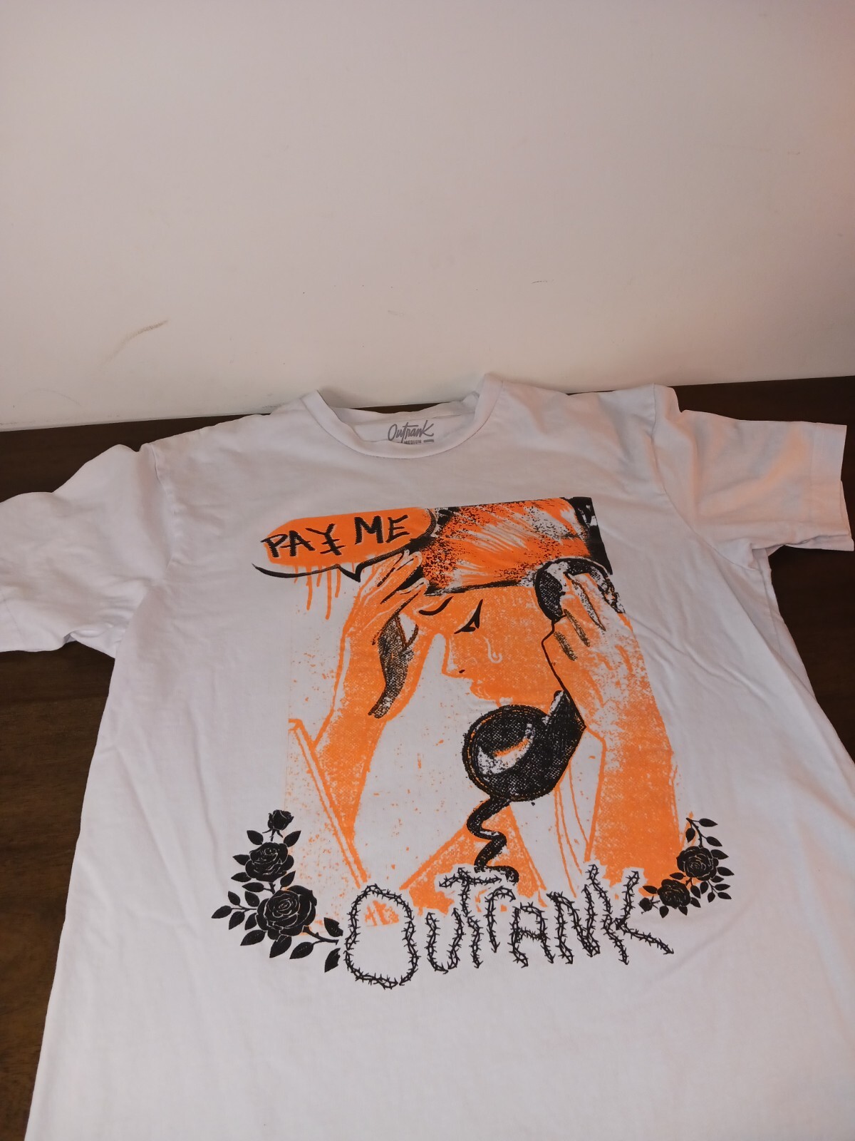 OUTRANK "PAY ME, CRYING" Men's Medium White TSHIRT Orange/Blk Graphic, Money 💰 gallery