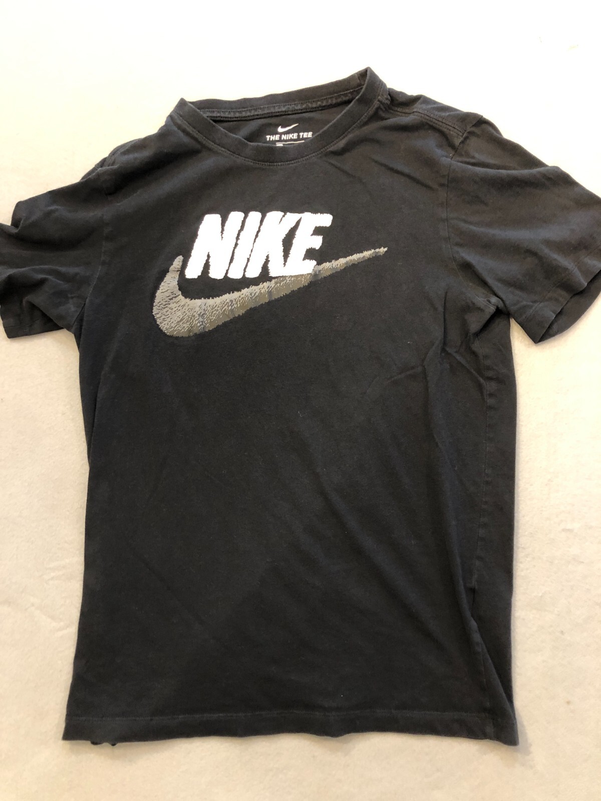 Nike Shirt Men's Small Black Cotton Activewear Casual Tee gallery