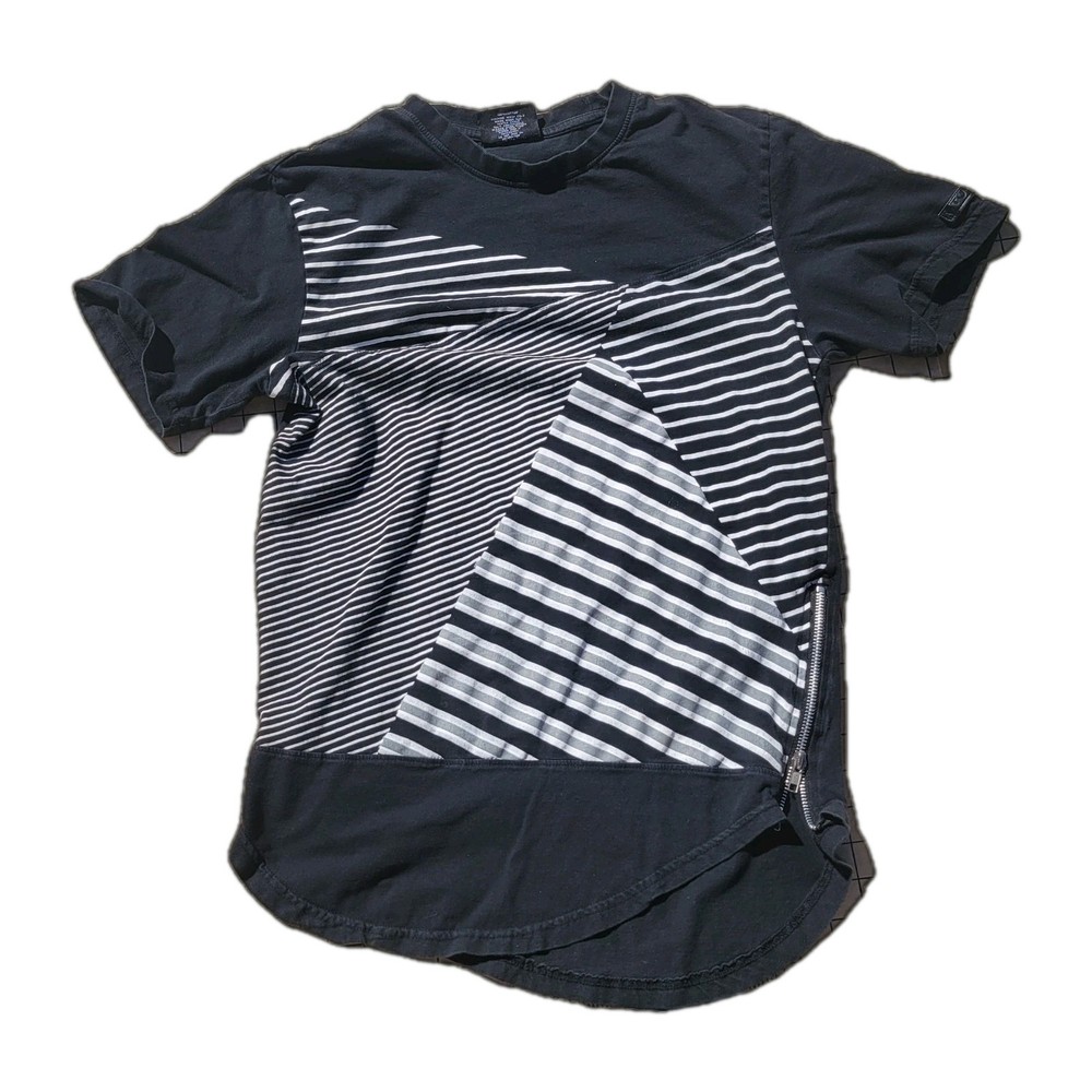 WT02 Diagonal Stripes Zippers Tee Shirt Mens MEDIUM Short Sleeve