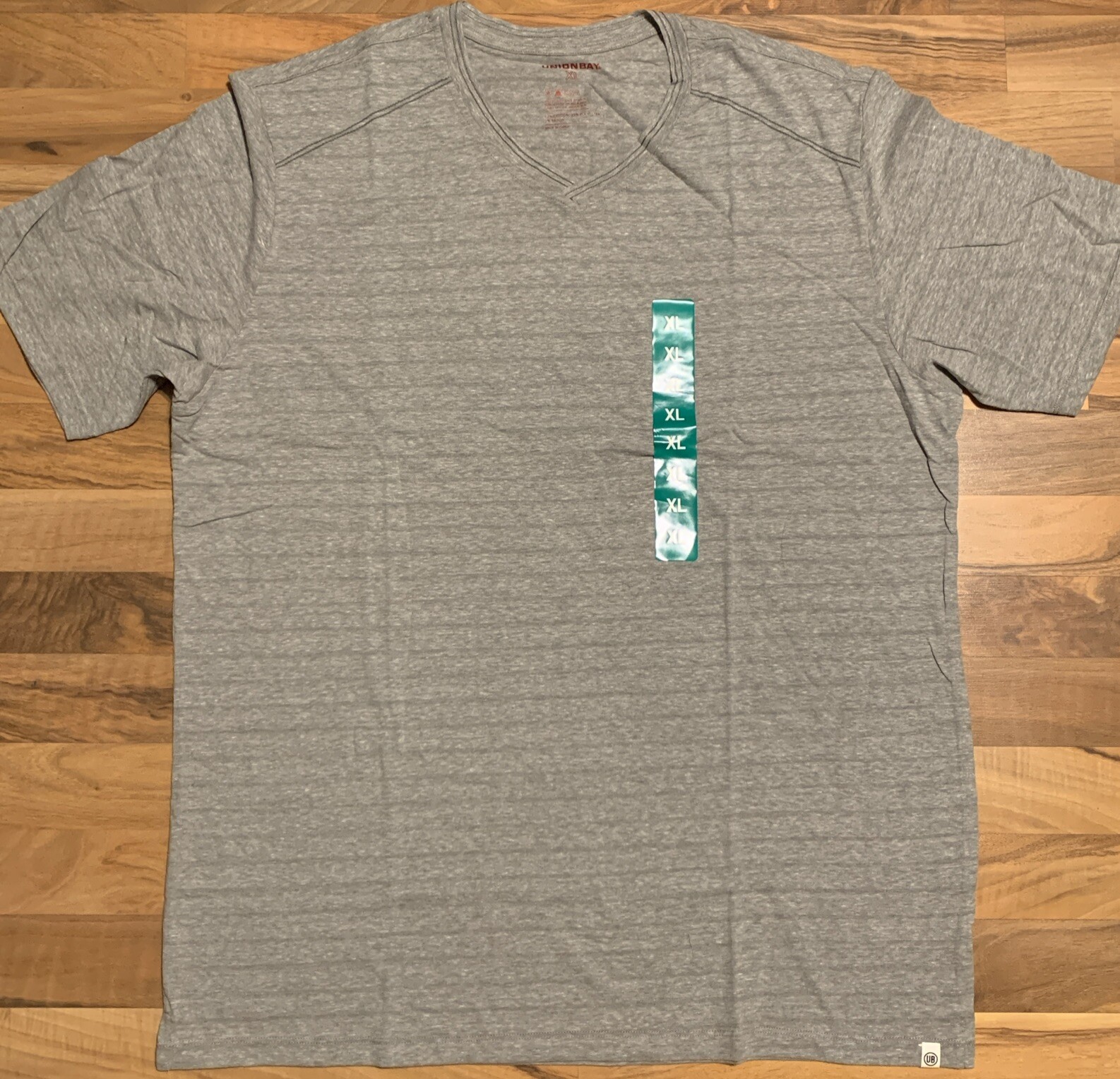 UNIONBAY (XL) Young Men's Light Weight V-Neck Short Sleeve Tee TShirt Gray Alkal gallery