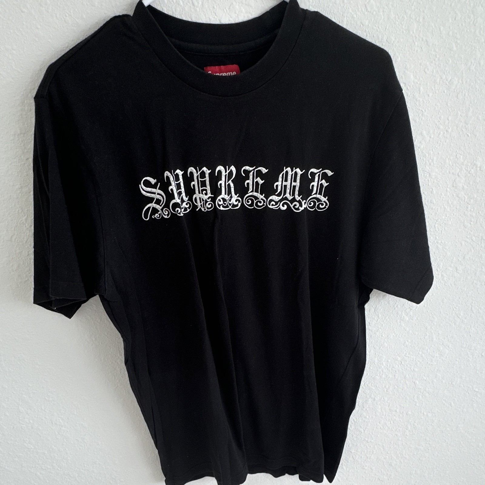 Supreme Black Graphic Logo Crew Neck Short Sleeve Cotton T-Shirt M RN101837 gallery