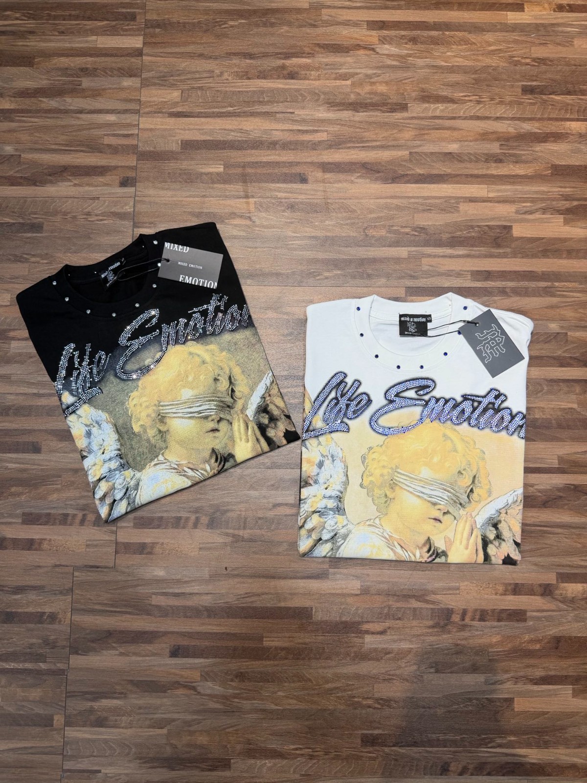 Black/White MIXED EMOTION T-Shirt S-M-L-XL gallery