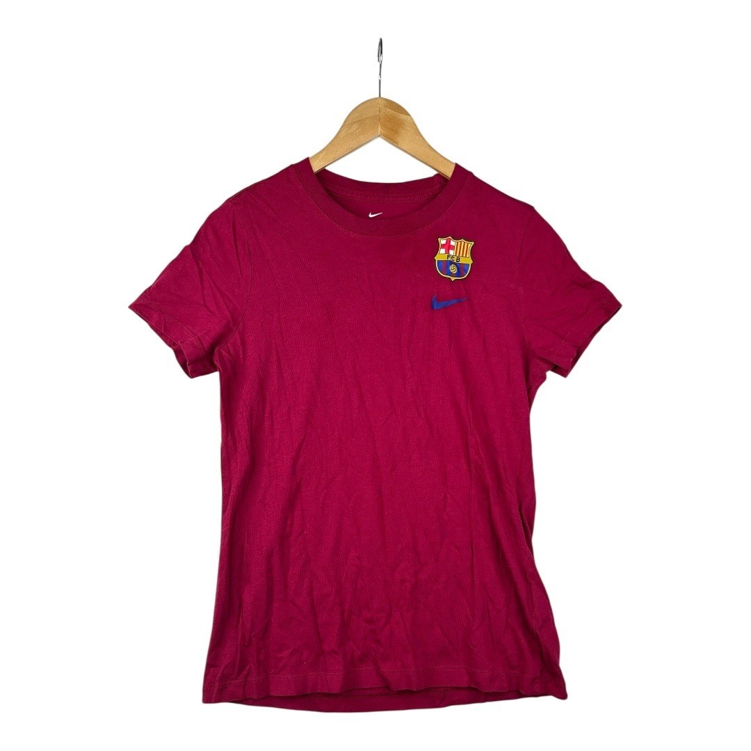Nike Men's FCB Barcelona Crewneck Short Sleeve Shirt size Medium Red gallery