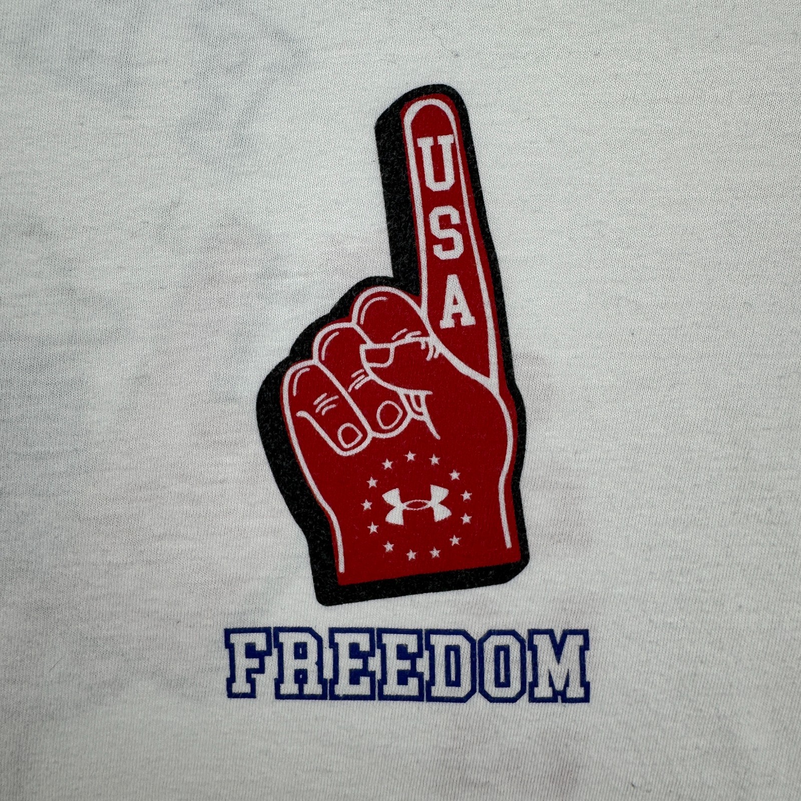 Under Armour HeatGear Mens XL T-Shirt White Freedom Celebrate Graphic gallery