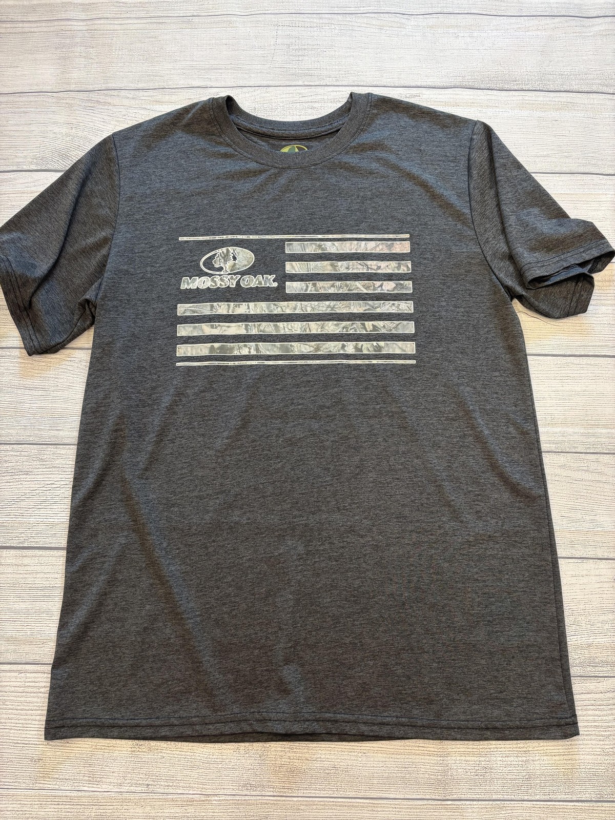 Mossy Oak Shirt Mens Medium Gray Performance Camo Flag Graphic Outdoor Hunting