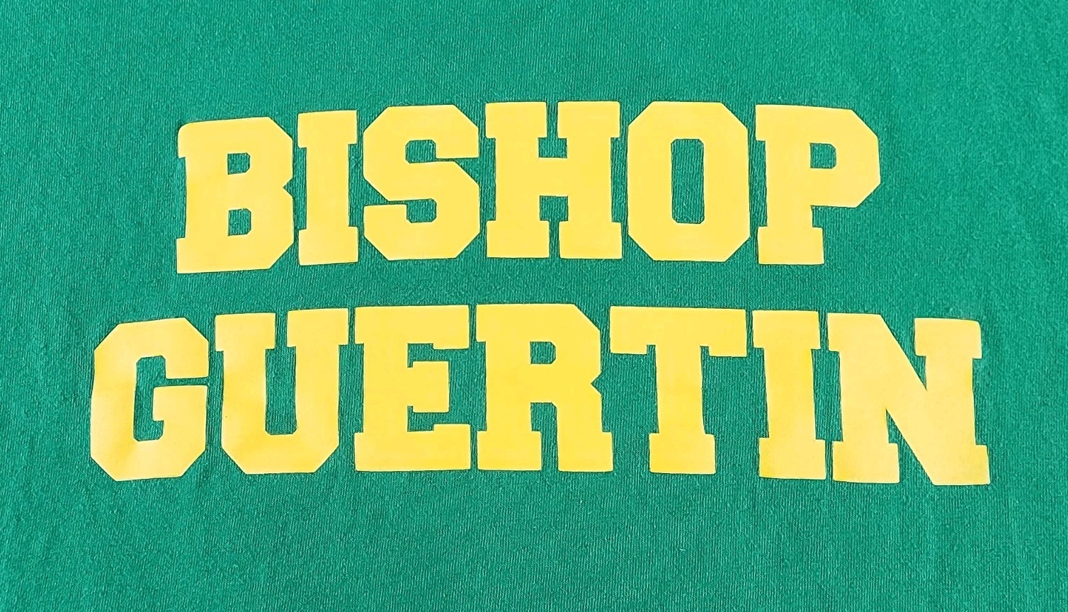 Bishop Guertin High School Shirt Mens Extra Large Nashua BG Cardinals Adult A62 gallery