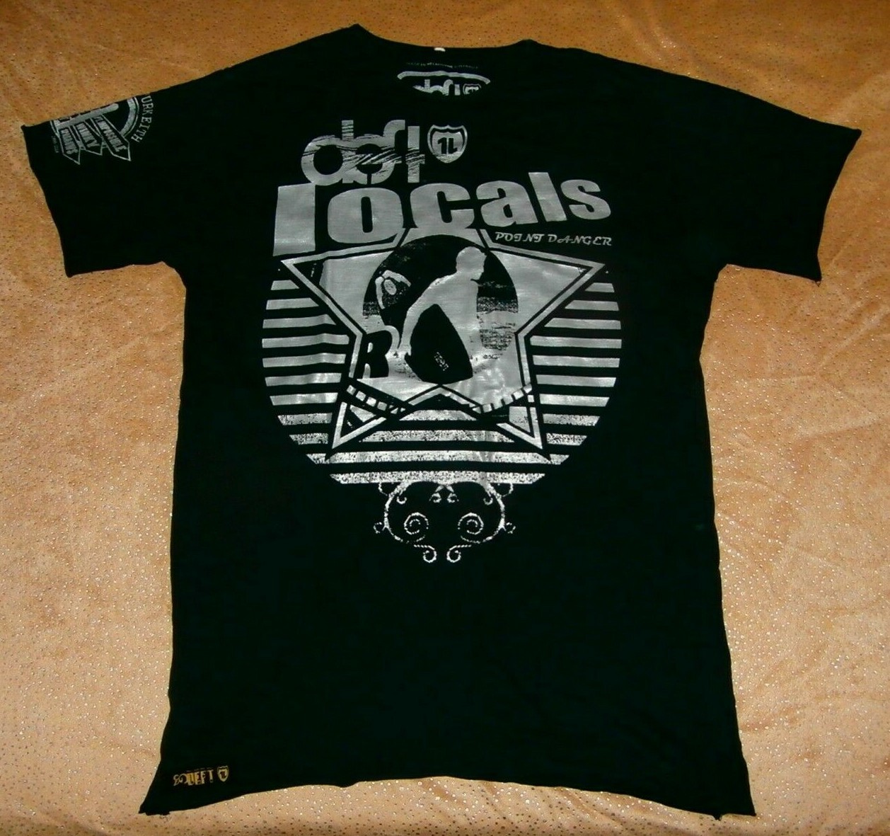 SURF CLUB 1999 – 2006 T-Shirt DEFT MADE IN MELBOURNE AUSTRALIA SURFERS WANTED