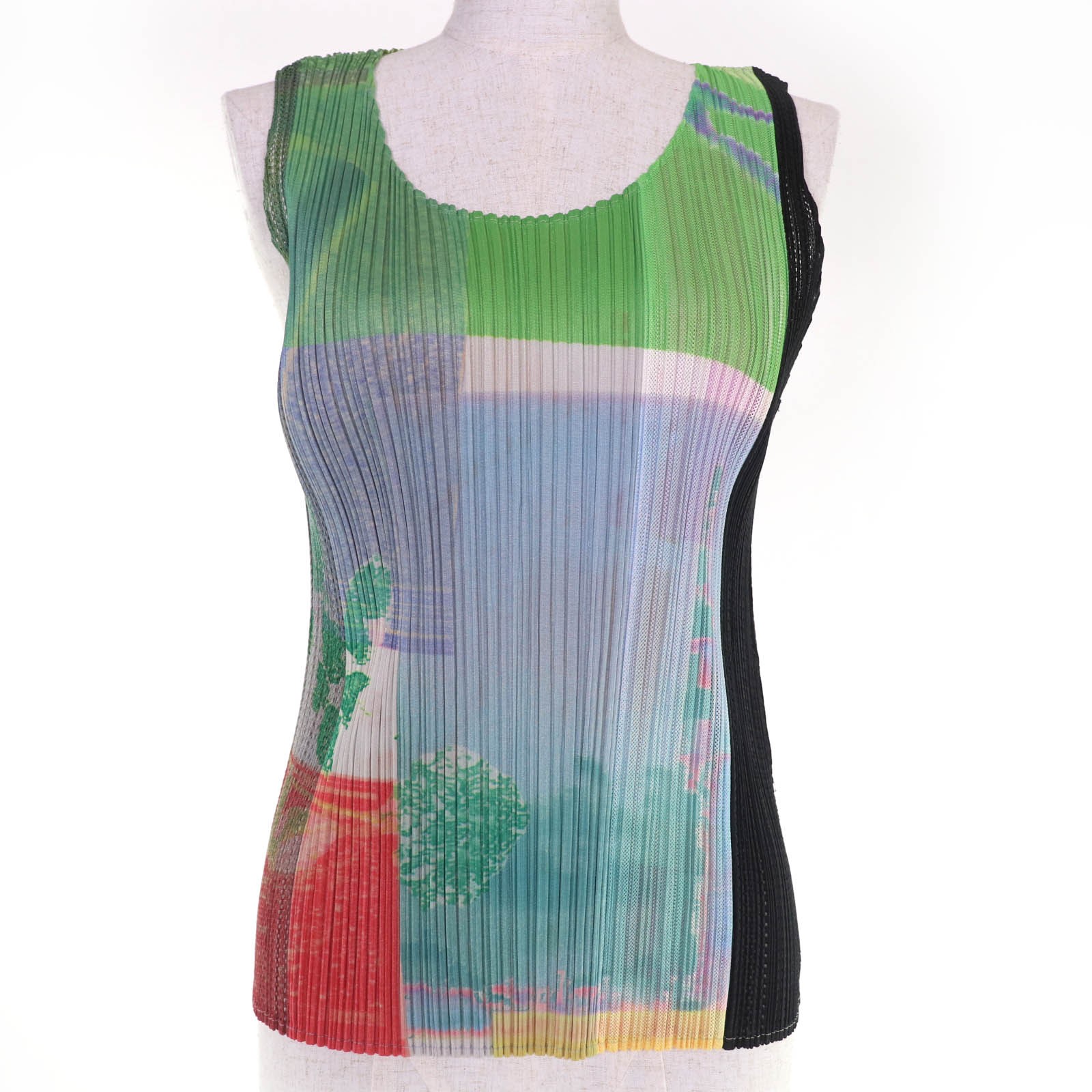 Issey Miyake PLEATS PLEASE PLEATS PLEASE Polyester T-shirt - DUTY FREE gallery