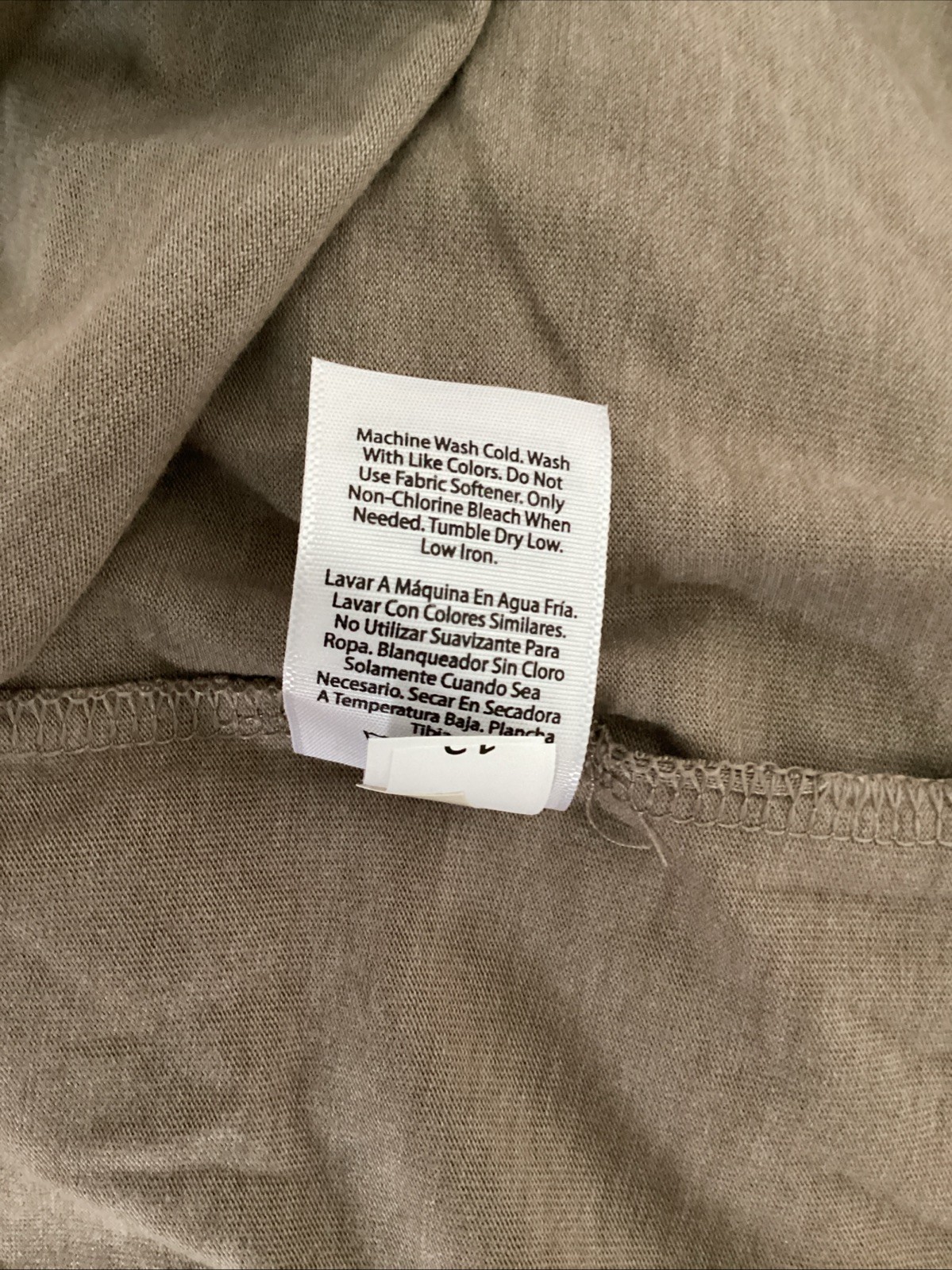 ATHLETIC WORKS Moisture Wicking Taupe Short Sleeve Crew Neck Pocket T-Shirt Sz M gallery