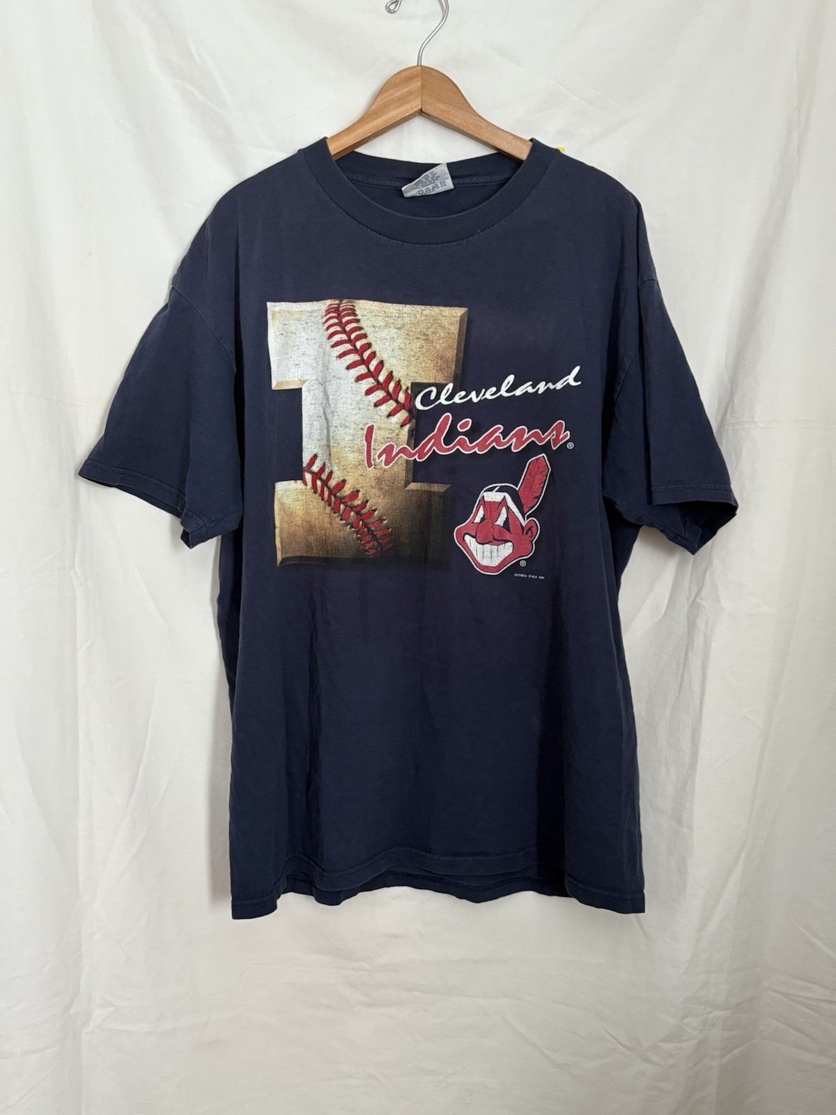 Vtg Lee Sport Nutmeg 1996 Cleveland Indians Caricature Graphic T Shirt XL gallery