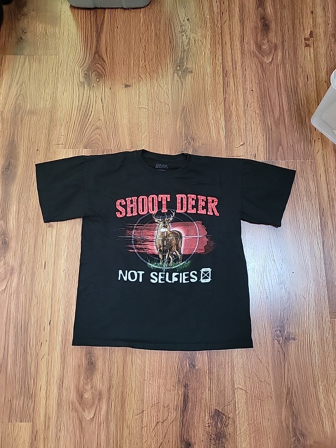 Lifestyle Classics T Shirt Mens M Pullover Crew Neck Shoot Deer Graphic Black gallery