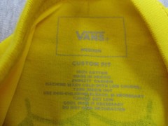 Vans Shirt Mens Medium Yellow Skull Web Surf Skateboard Back Logo New With Tags