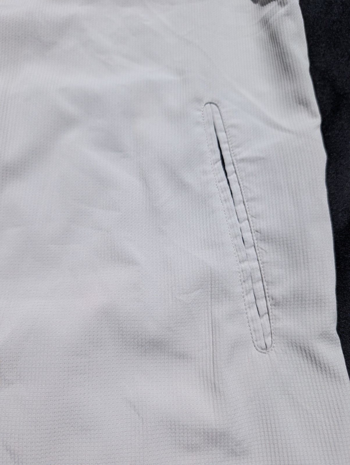 High Quality Japanese Brand Descente Athletic Full Zipper Short Sleeve Jacket M gallery