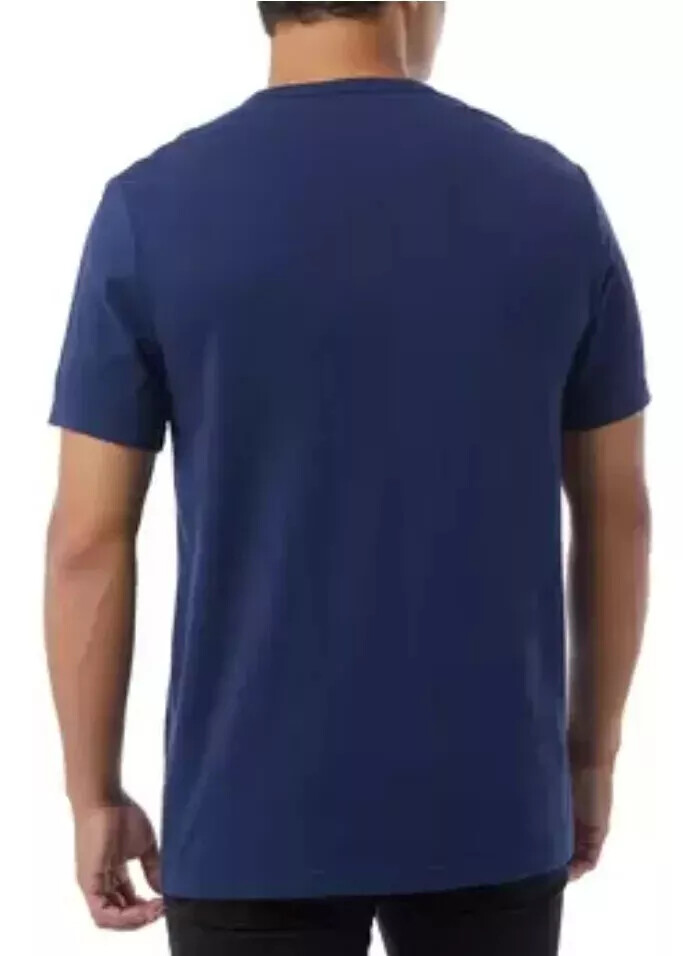 32 Degrees Men's Chest Pocket Relaxed Fit Cotton Tee gallery