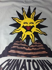 Chinatown Market SMILEY Celestial Sun Y2K XL T-Shirt STREETWEAR Pyramids Camels