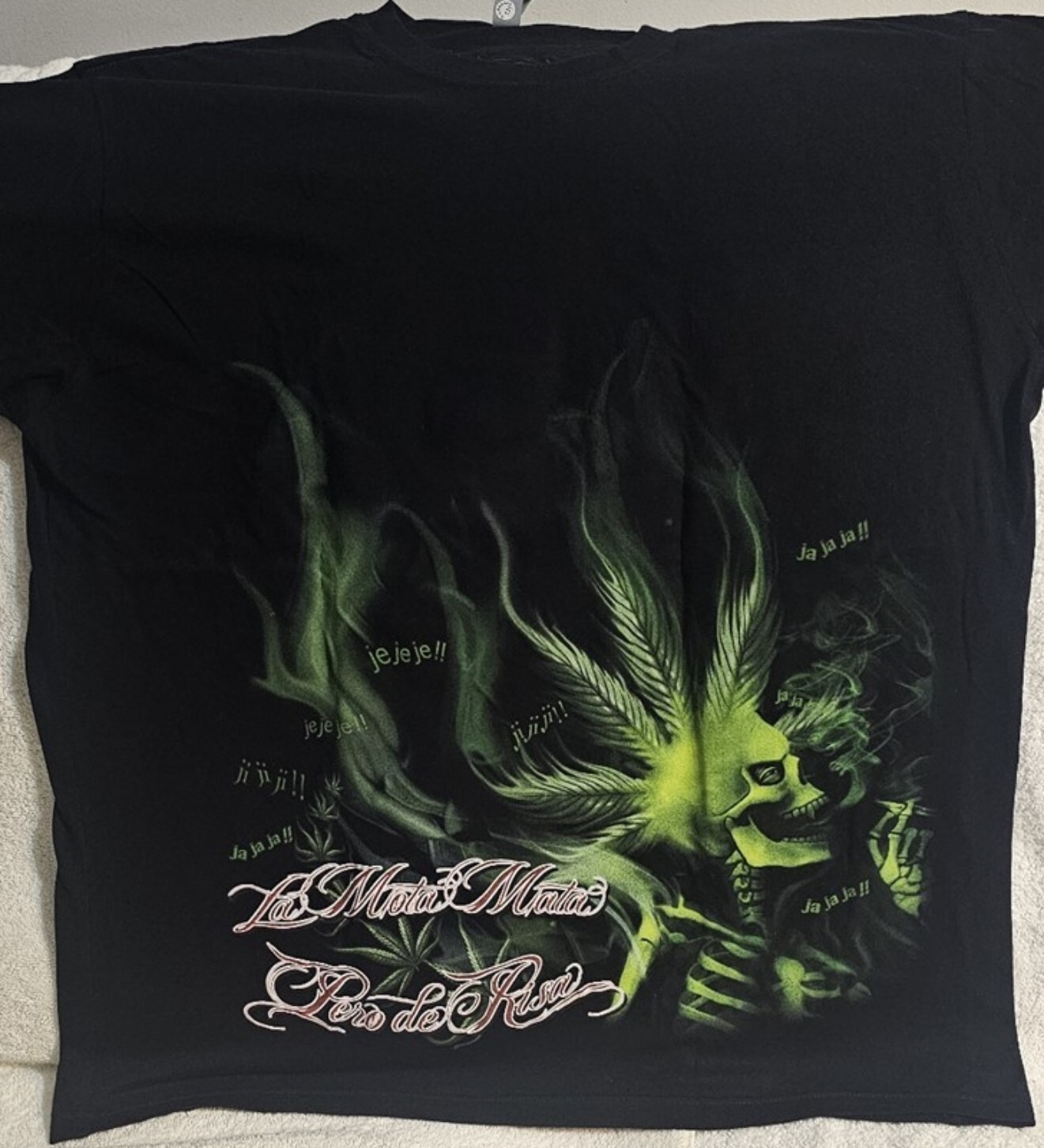 SKELETON SMOKING BONG MARIJUANA LEAF LA MOTA MATA SKULL WEED T-SHIRT gallery