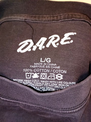 D.A.R.E. to Keep Kids Off Drugs Lightning Men’s Large Gray Short Sleeve T-Shirt.