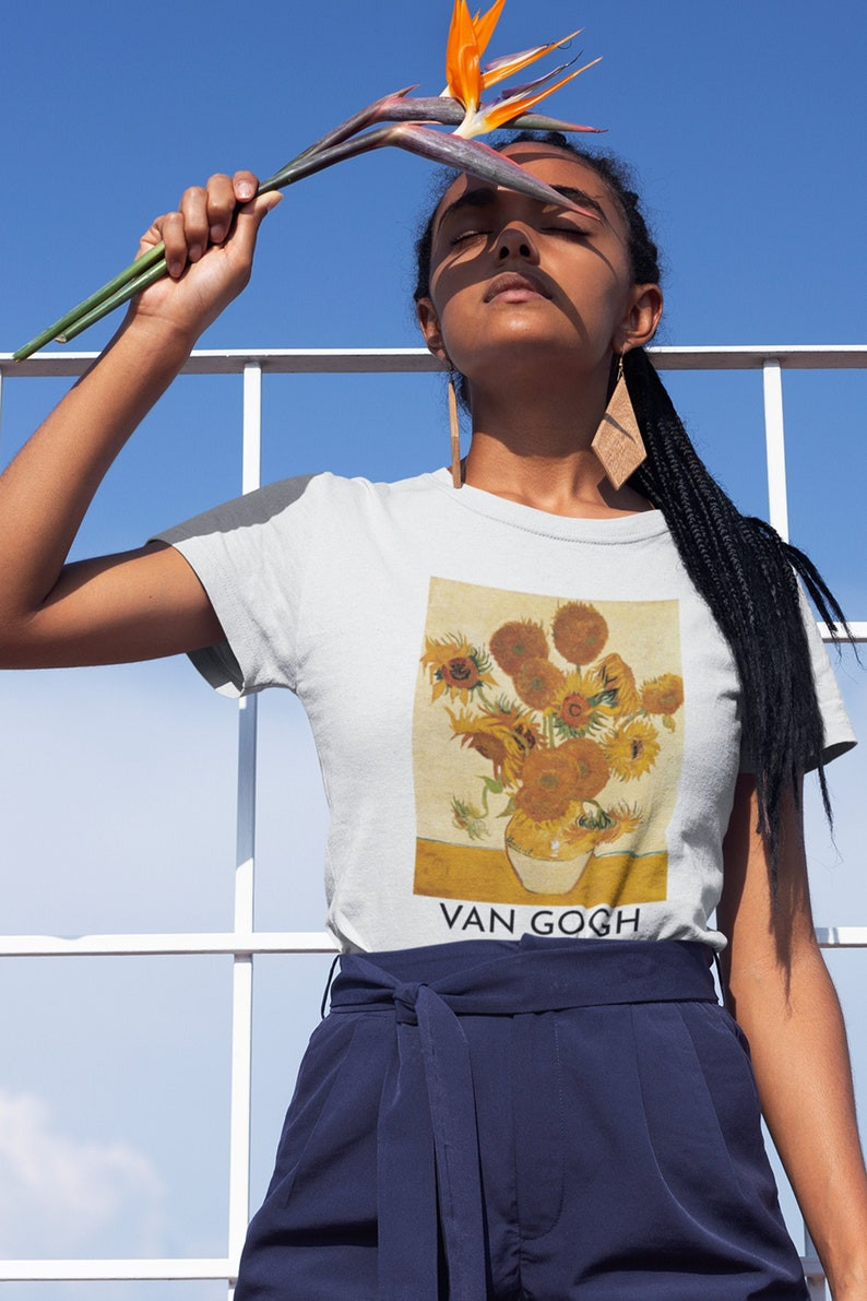 Vincent van Gogh - Sunflowers T-Shirt - Aesthetic Art T-shirt Unisex Tee gallery