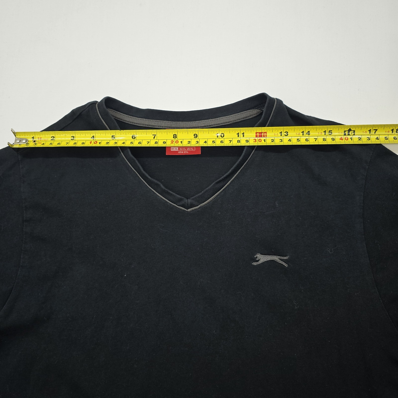 Slazenger Mens Black Graphic Logo V-Neck T-Shirt 2XL Regular gallery