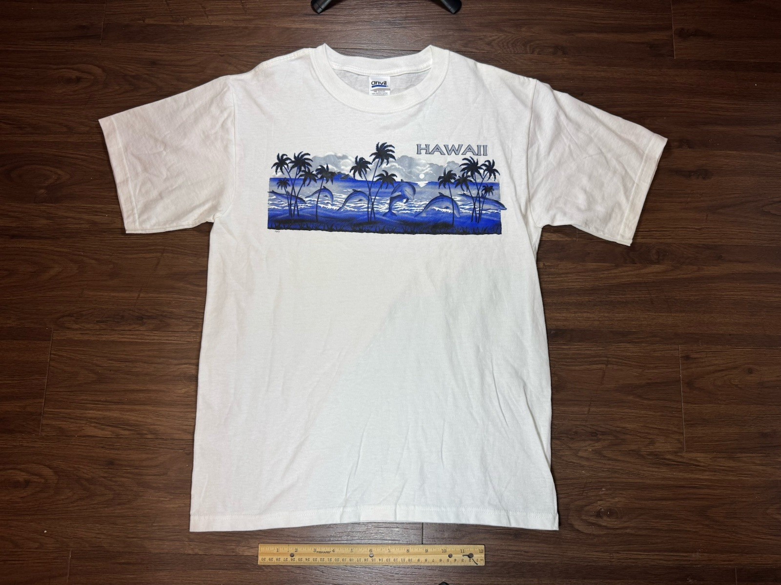 Vintage Hawaii Silk Screened T-shirt gallery