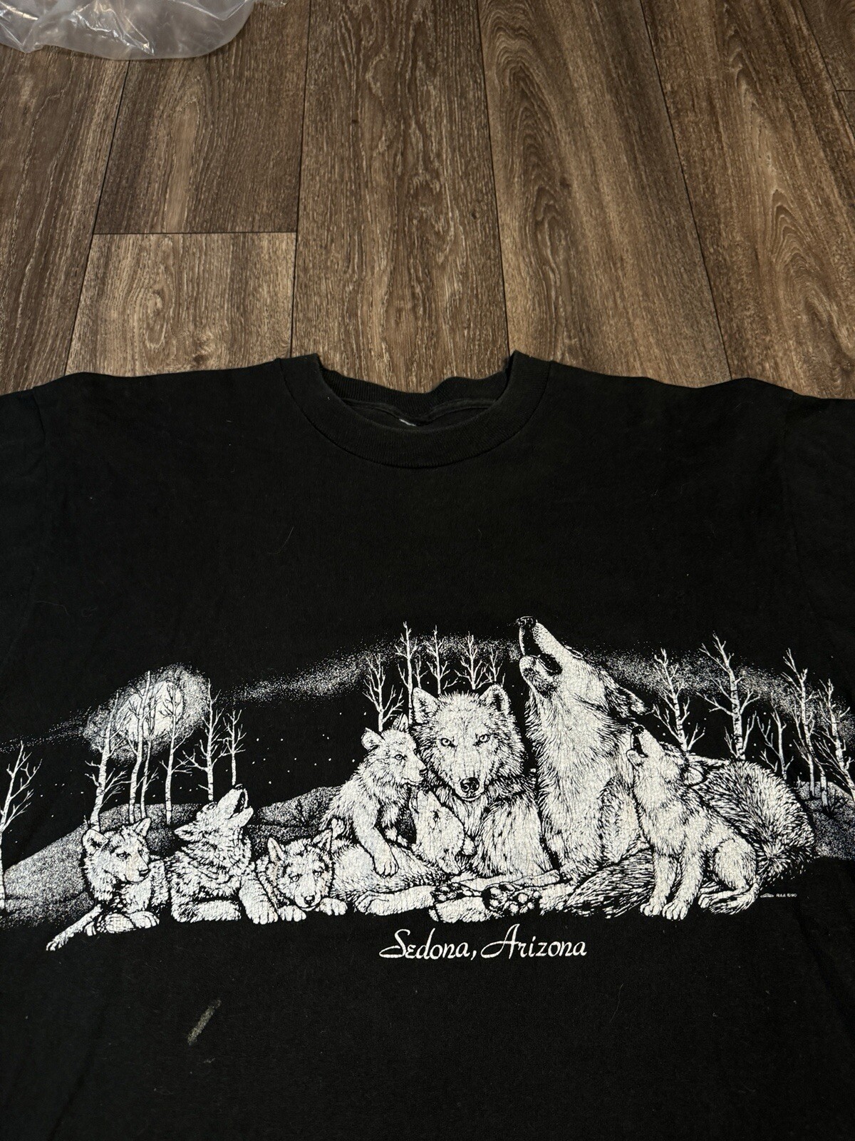 Vintage Sedona Arizona Wolf Wrap Around Nature Animal Black T-Shirt XL 1990 gallery
