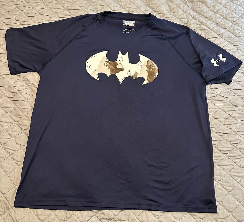 Under Armour Shirt Batman Camouflage Logo Adult Men’s XL Navy Blue Heatgear