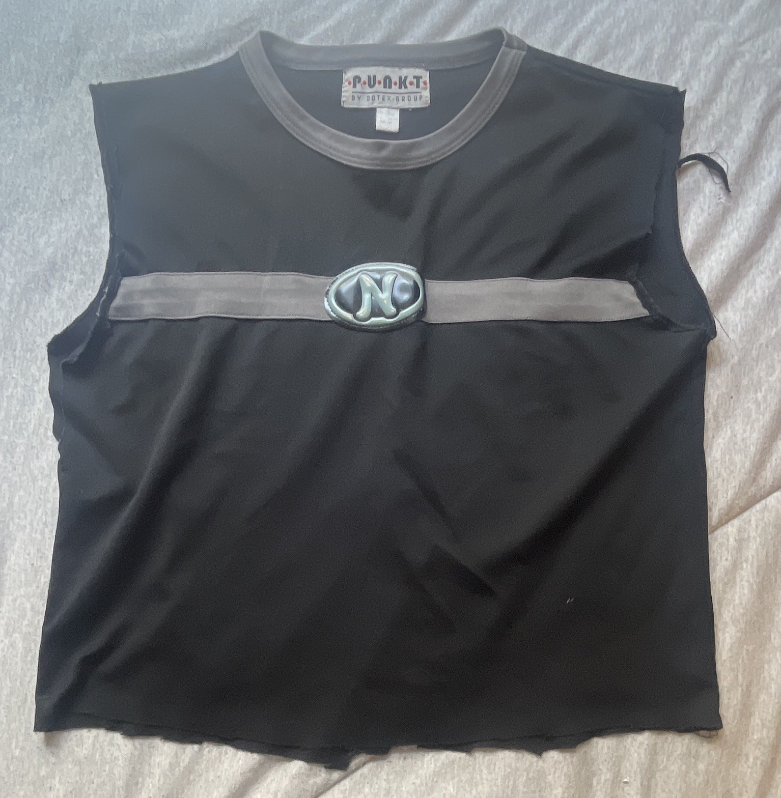 Punkt by Dotex-Group Men’s Black/Gray Solid Sleeveless Crew Neck Logo Tee M PUNK