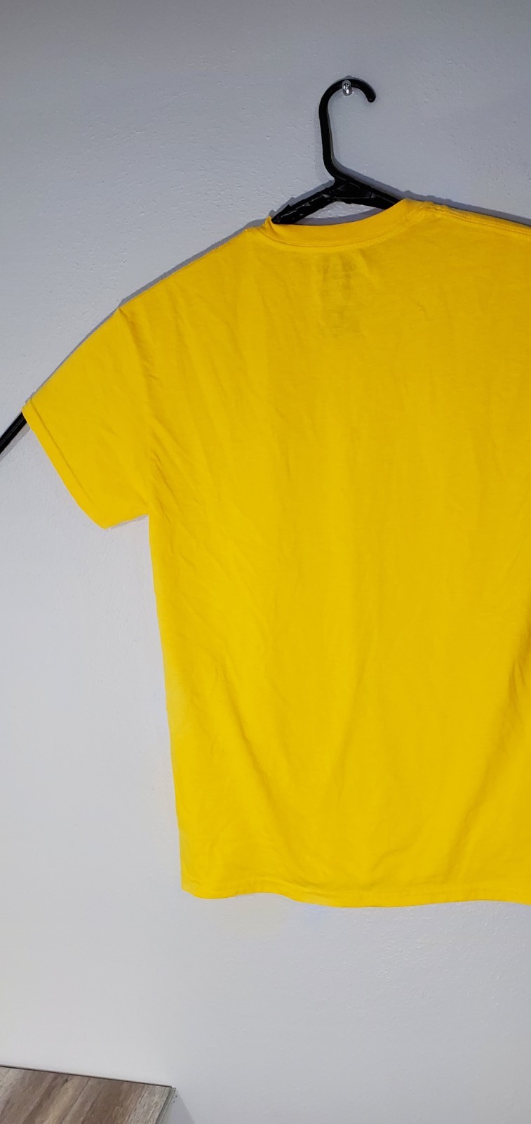 10 Count Yellow Gildan Dryblend T-Shirts. Med 50% Cotton/ Poly Several Available gallery