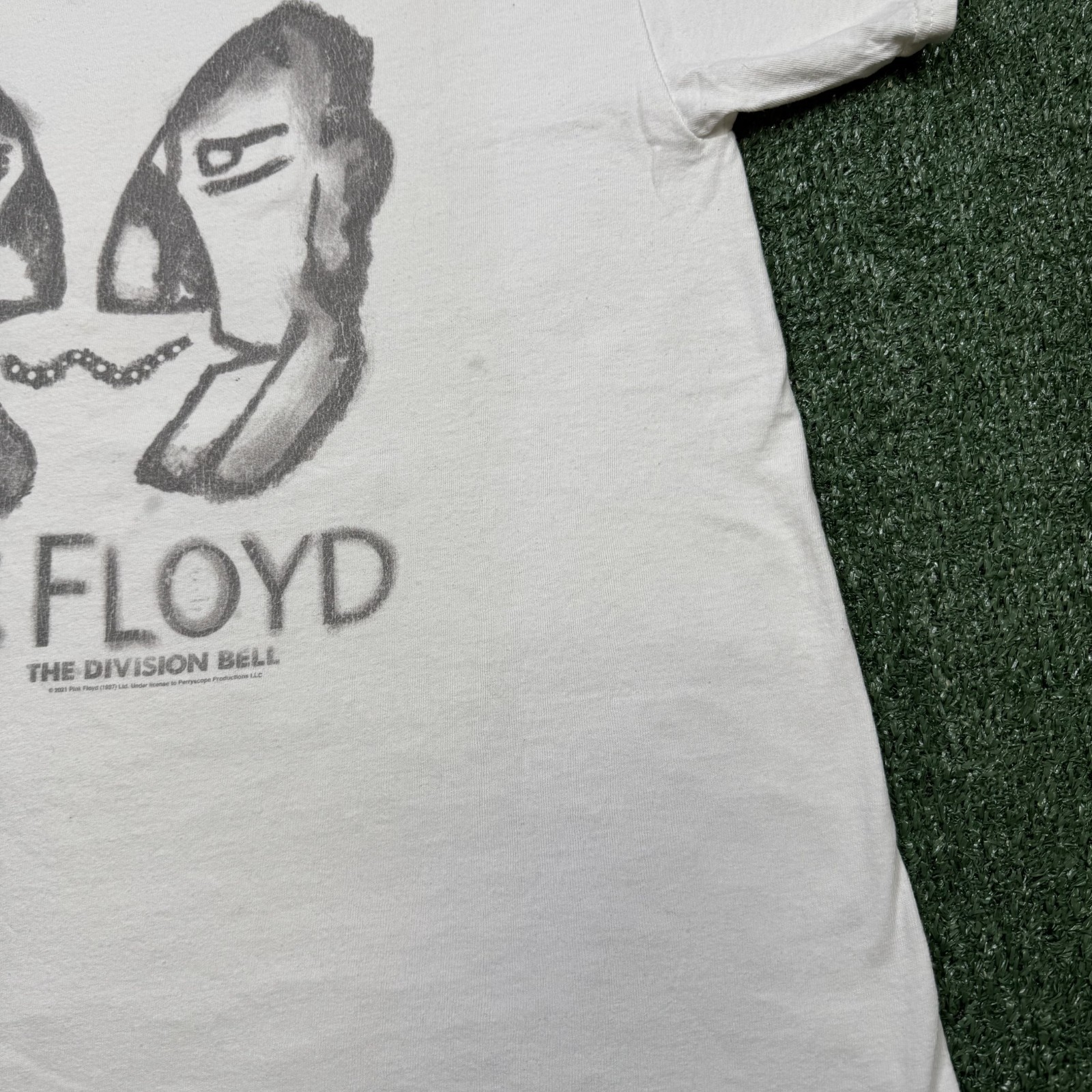 Pink Floyd The Division Bell T Shirt Mens Size L White Goodie Two Sleeves gallery
