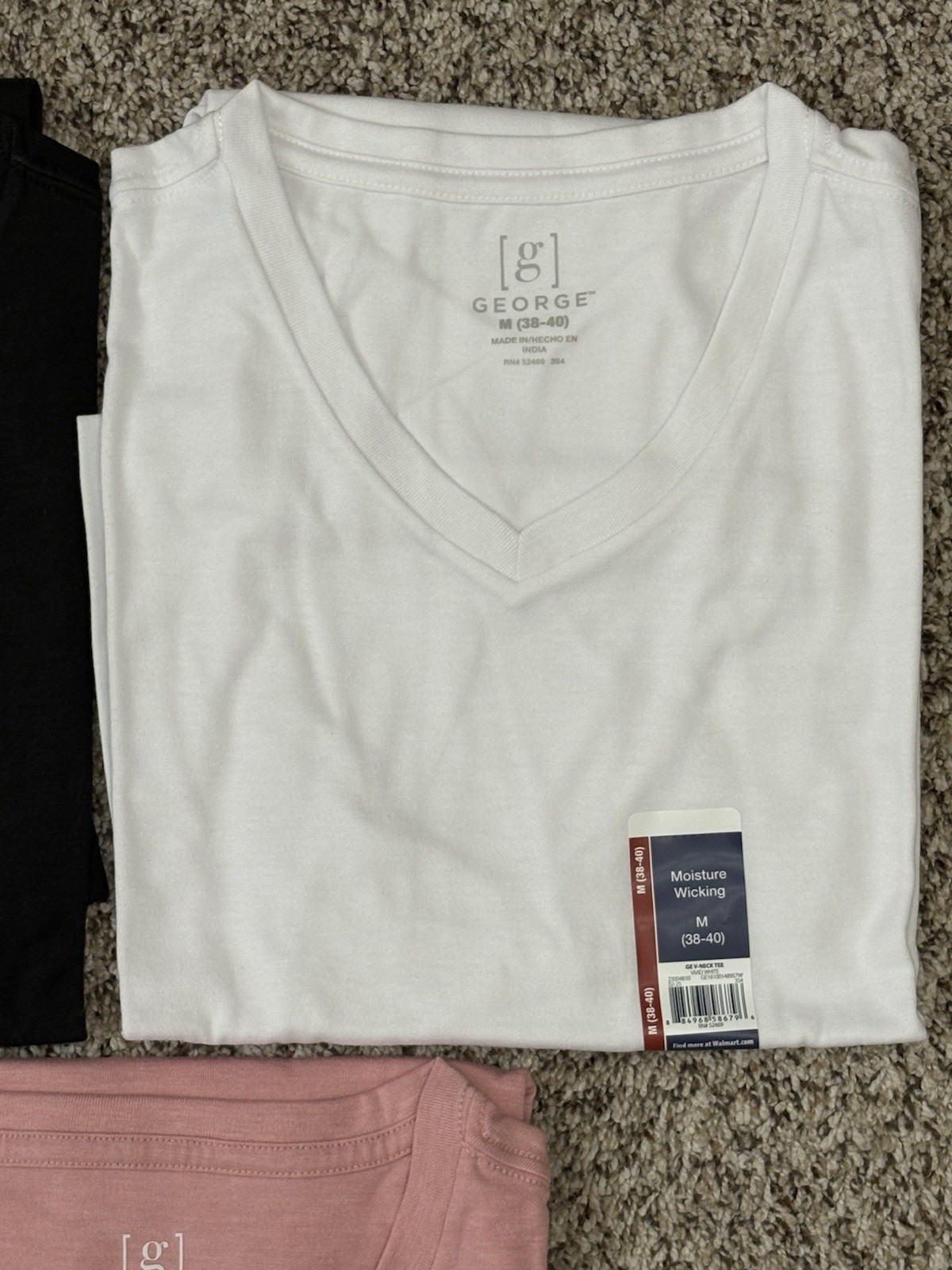 New George 3-PACK Men’s V-Neck T-shirt Tee Moisture Wicking Sz 38-40 MEDIUM (G8) gallery