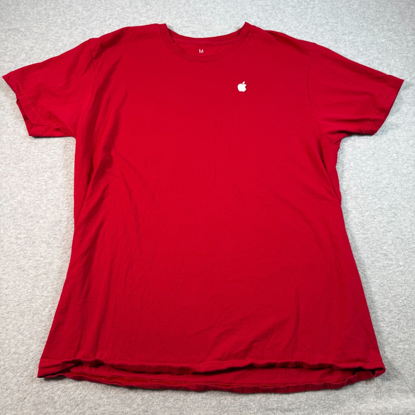 Apple Mac T-Shirt Red Sz M Cotton Official Staff Computer Macintosh Made in USA